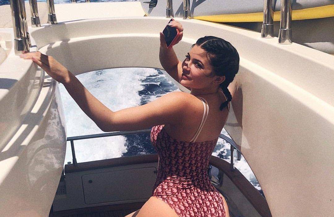 Instagram.com/kyliejenner/