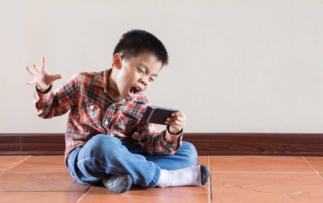7 Jenis Makanan yang Tak Boleh Dikonsumsi Anak Hiperaktif