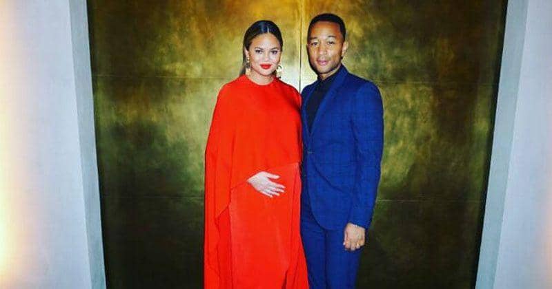 Instagram.com/chrissyteigen