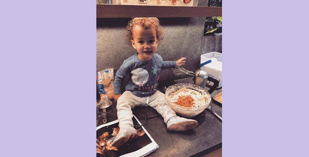 Instagram.com/chrissyteigen