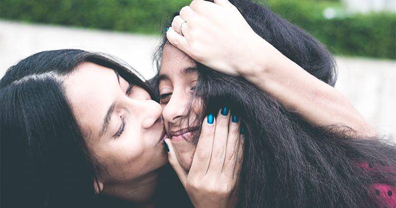 Pexels/Albert Rafael  