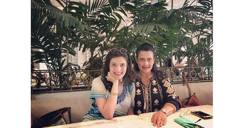 Instagram.com/carissa_puteri