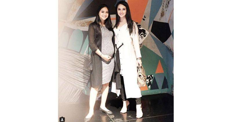 Instagram.com/riniyulianti