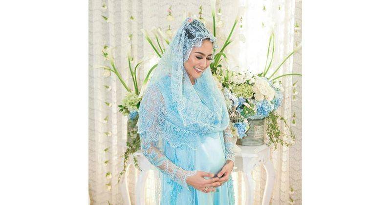 Instagram.com/riniyulianti