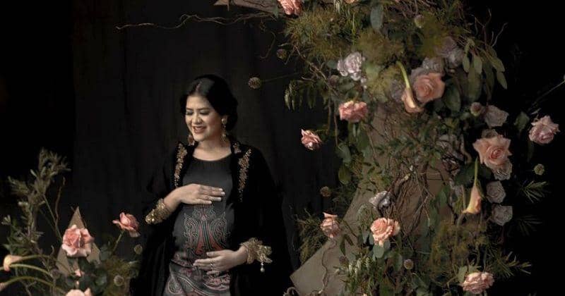 Kenapa Kahiyang Ayu Pilih Melahirkan Caesar?