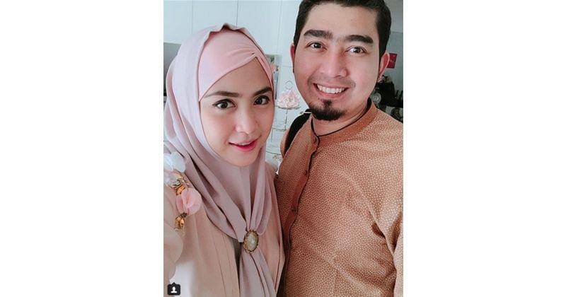 Instagram.com/apriljasmine85