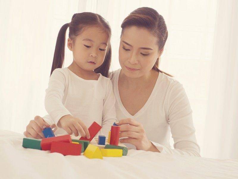 Shutterstock/pickingpok