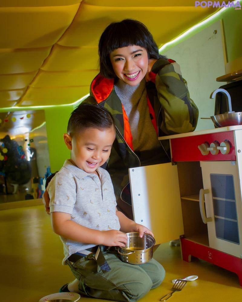 Outfit Tanayu: MORAL, Outfit Keano: Gingersnap - Popmama.com/Jaya