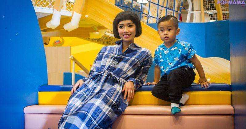 Outfit Tanayu: Uniqlo, Outfit Keano: Kim and Kin - Popmama.com/Jaya