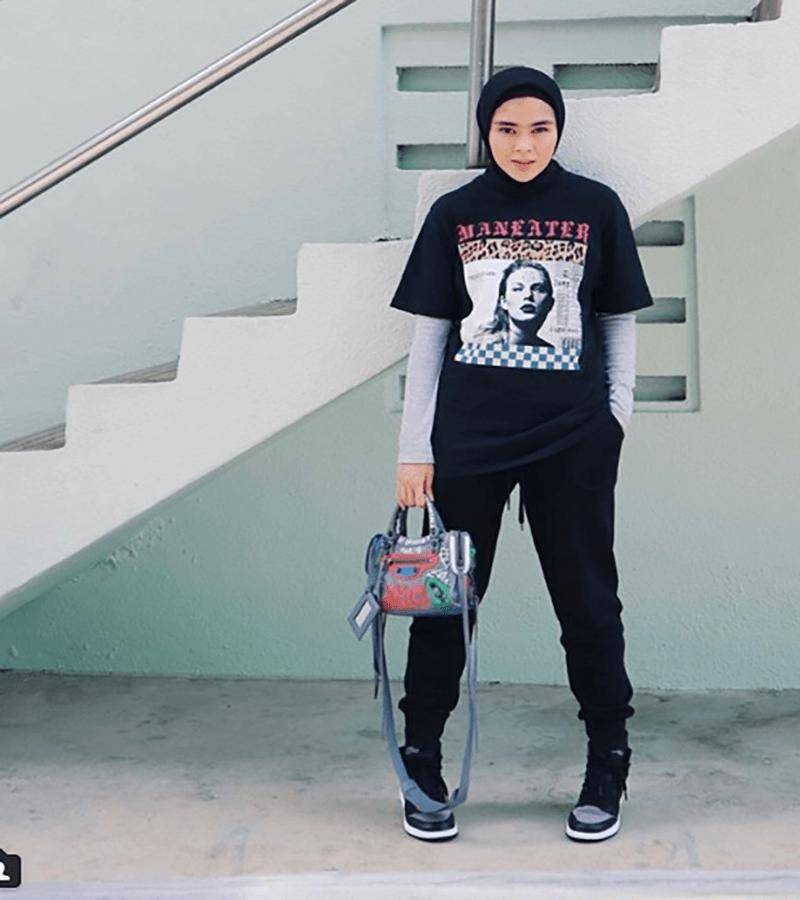 instagram.com/siviazizah