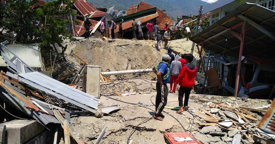 Popmama.com/Chrismartin