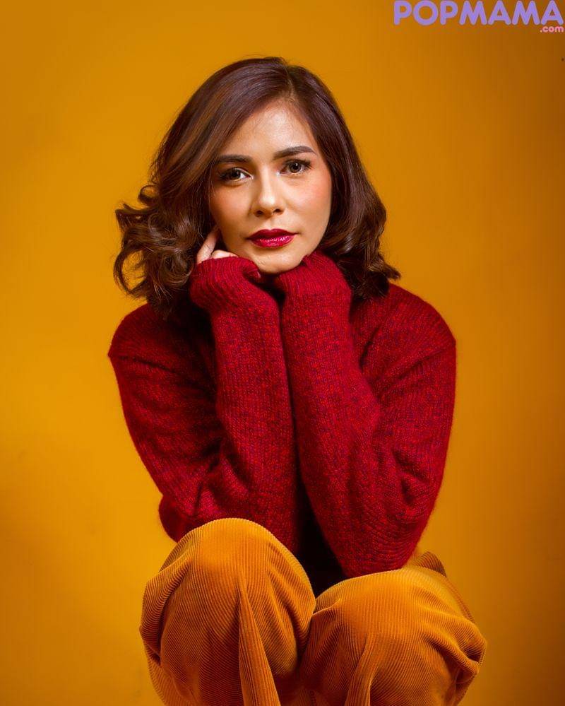 Outfit Meisya Siregar: Uniqlo Indonesia - Popmama.com/Jaya