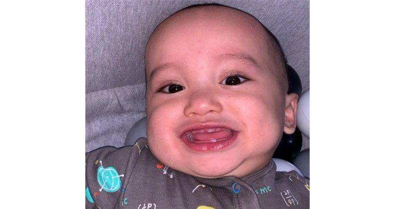 Instagram.com/rachelvennya 