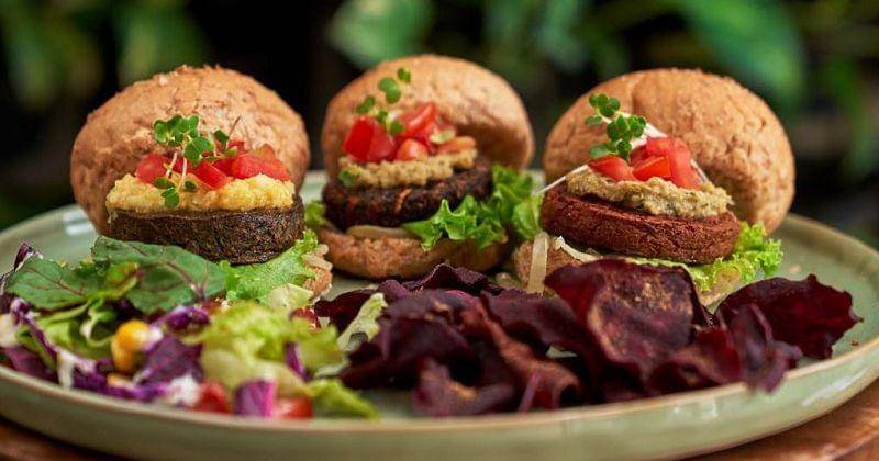 Instagram.com/burgreens