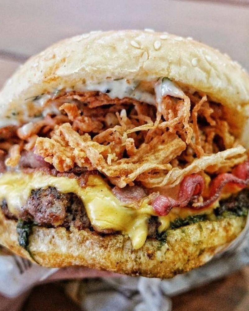 Instagram.com/lawlessburgerbar
