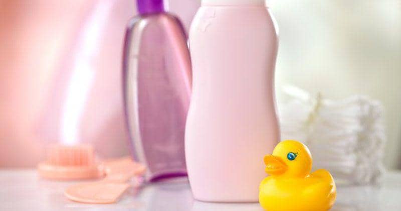Wow, Ternyata Ada Beragam Manfaat Baby Oil Untuk Kecantikan!