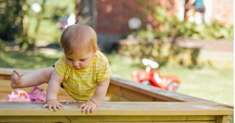 Unplash/Alexander Dummer