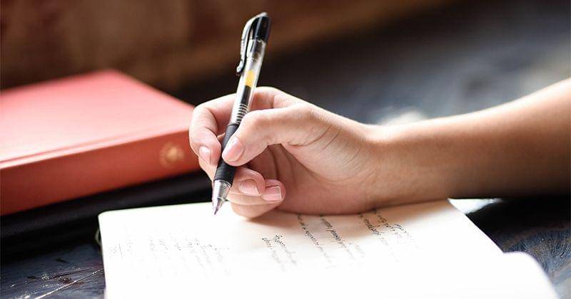 Unsplash/Hannah Olinger