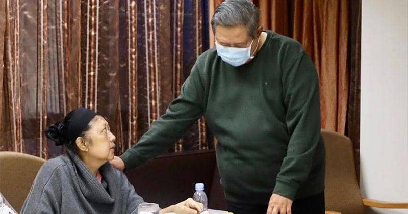 Instagram.com/aniyudhoyono