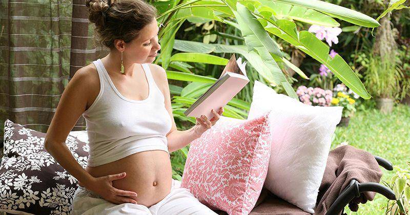 Perlu Dibaca, Ini 10 Rekomendasi Buku untuk Kesehatan Mama dan Bayi
