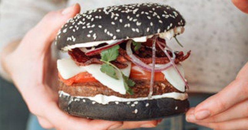 Unsplash/Victoria Shes