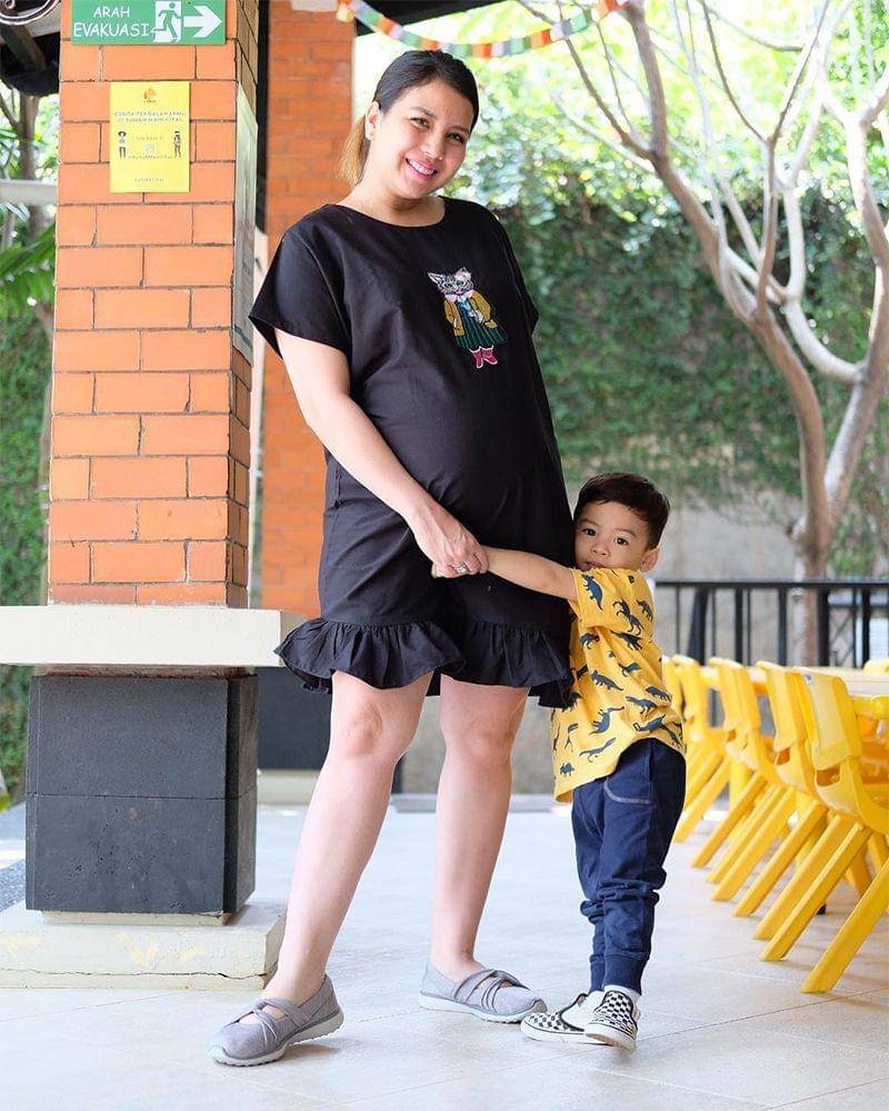 Instagram.com/tya_ariestya