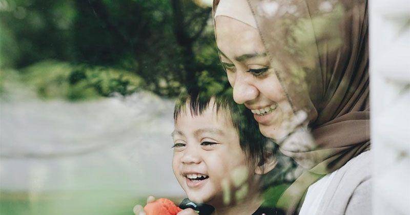 Instagram.com/ayudiac 