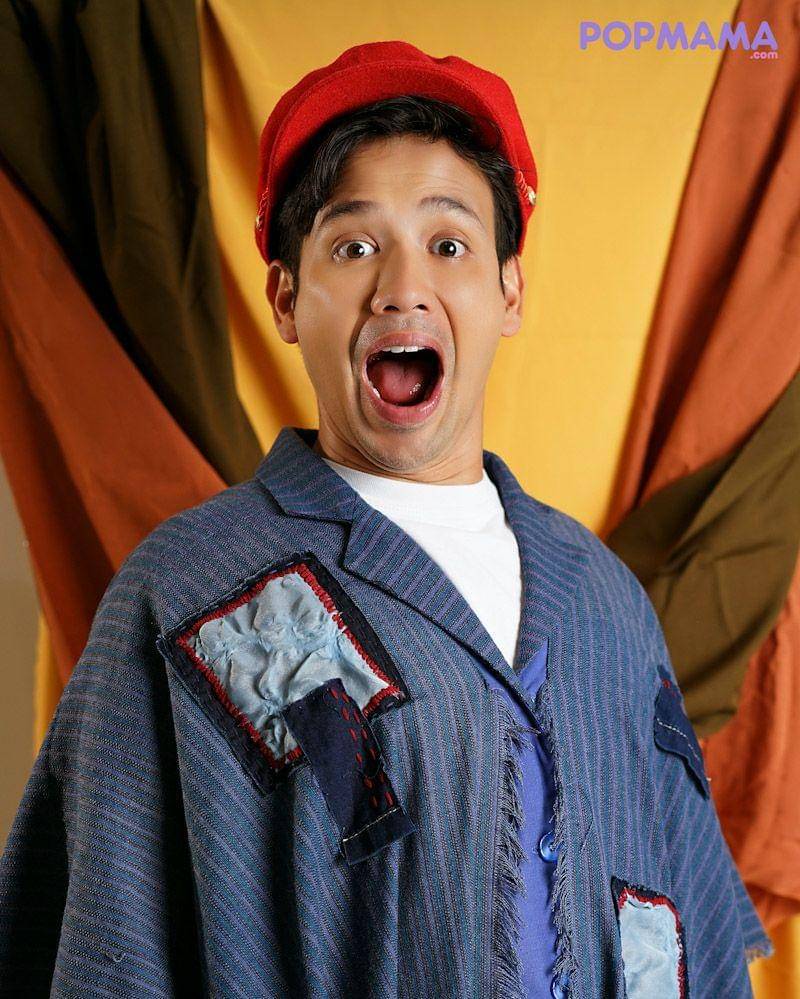 Popmama.com/Michael Andrew