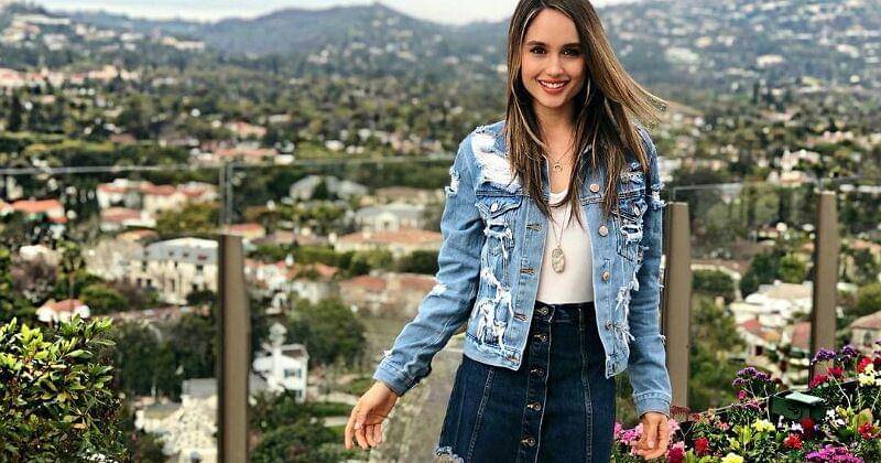 Instagram.com/claurakiehl