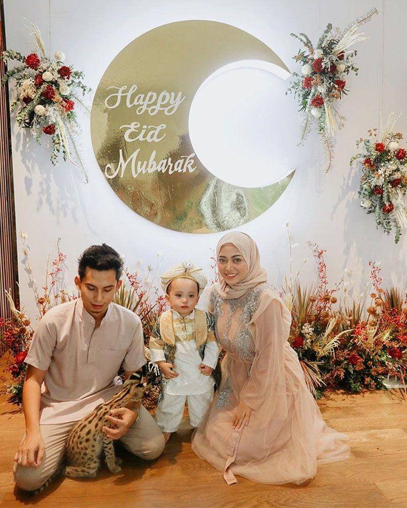 Instagram.com/rachelvennya