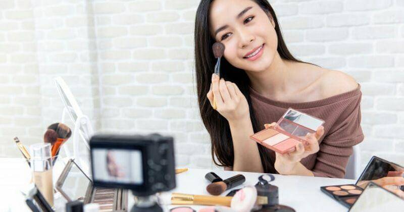 Freepik/atstock_productions 