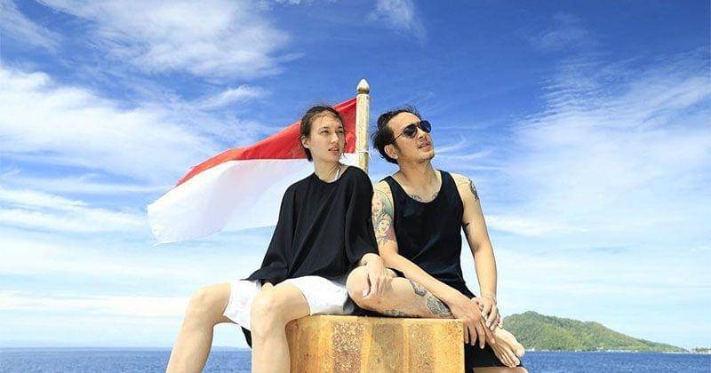 Instagram.com/nadinelist