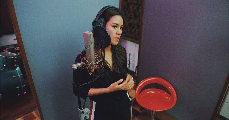 Instagram.com/raisa6690  