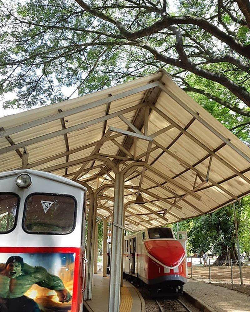 Instagram.com/tamanlalulintasbandung