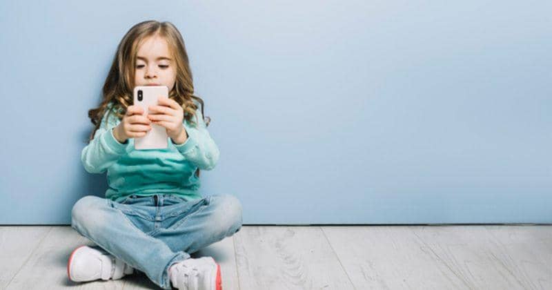 Pantau Yuk! Ini 8 Kesalahan Anak yang Bikin iPhone Cepat Rusak