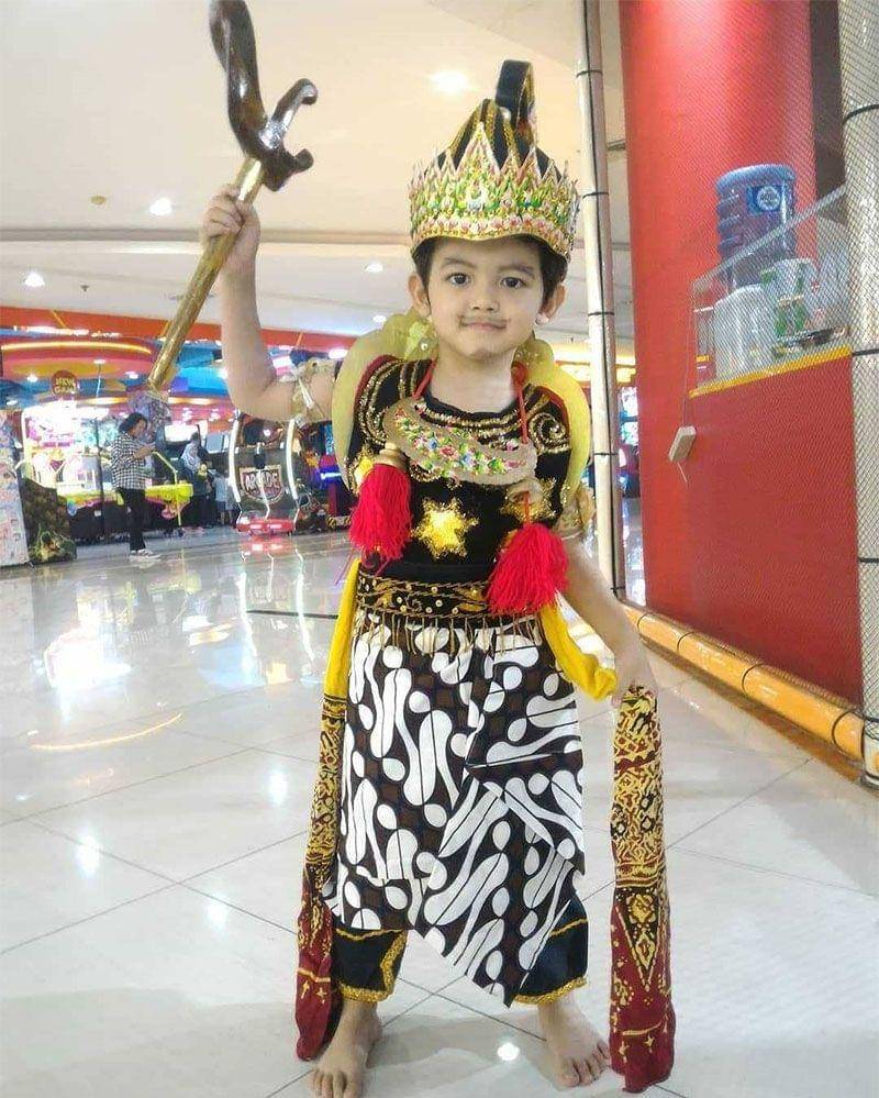 Instagram.com/sanggarnusantaradotcom