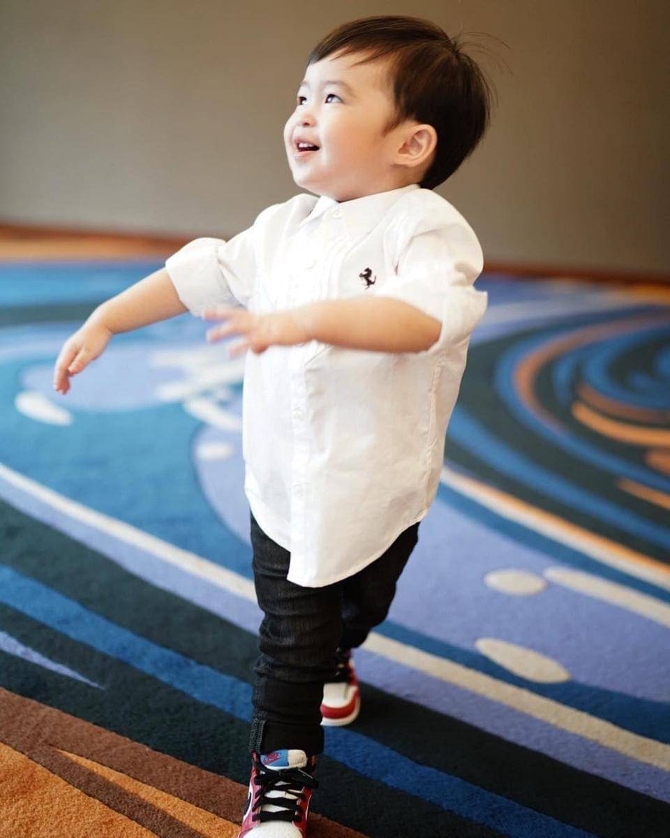 Instagram/Raphaelmoeis