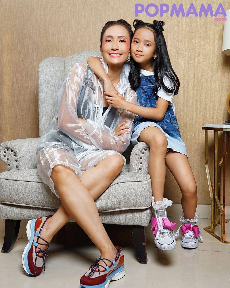 Popmama.com/Michael Andrew