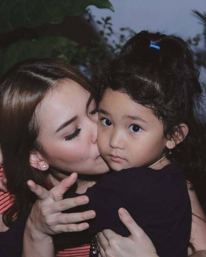 Instagram/Ayutingting92