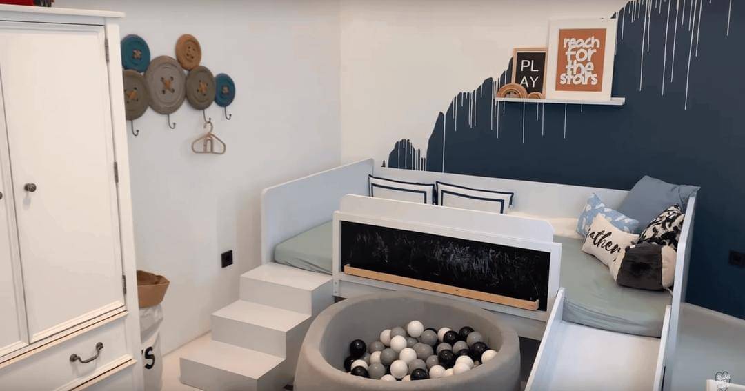 Youtube/Rachel & Niko