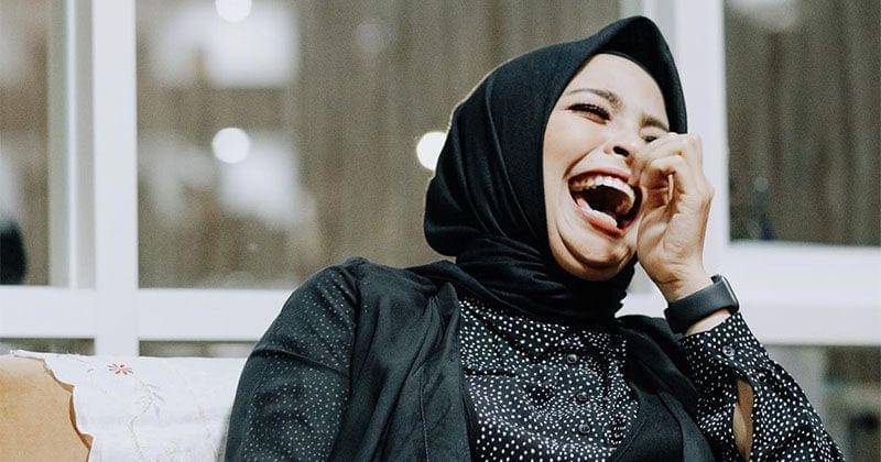 Instagram.com/tantrisyalindri 