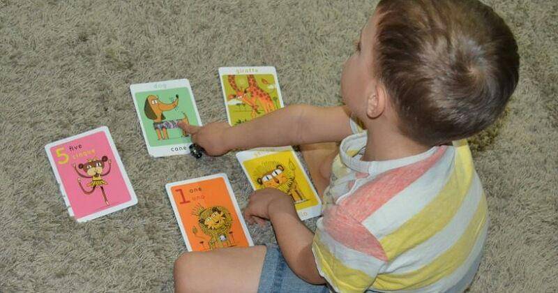 bilingualkidspot.com