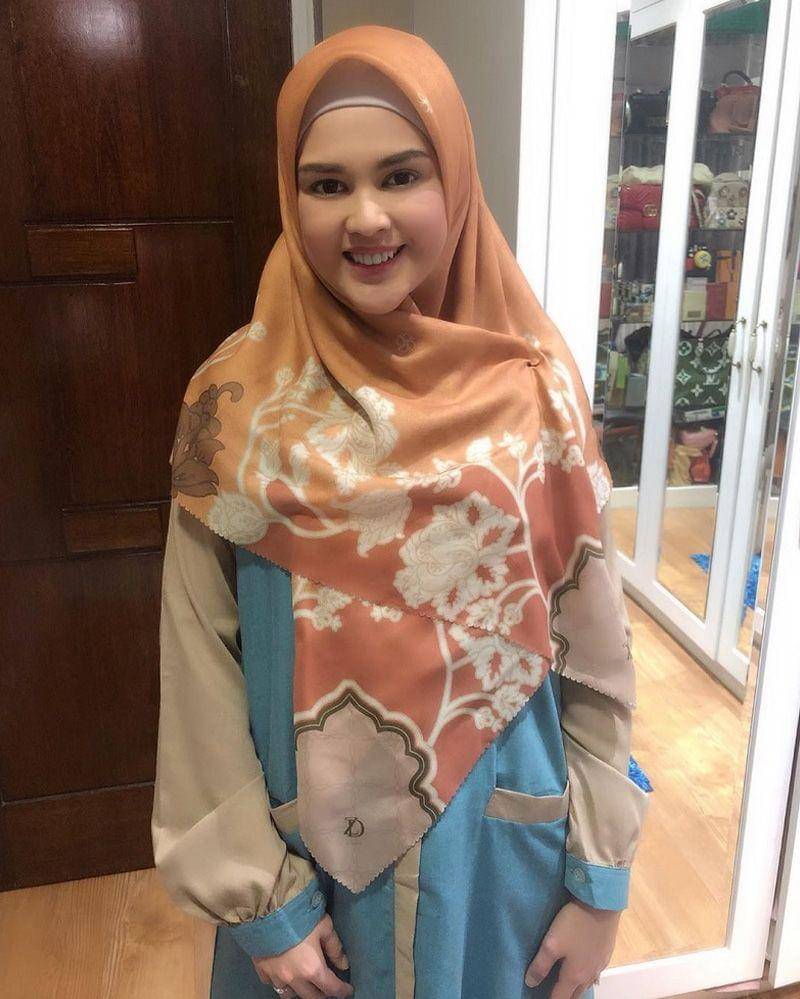 Instagram.com/cutratumeyriska