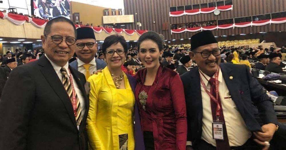 Instagram/na_nurularifin