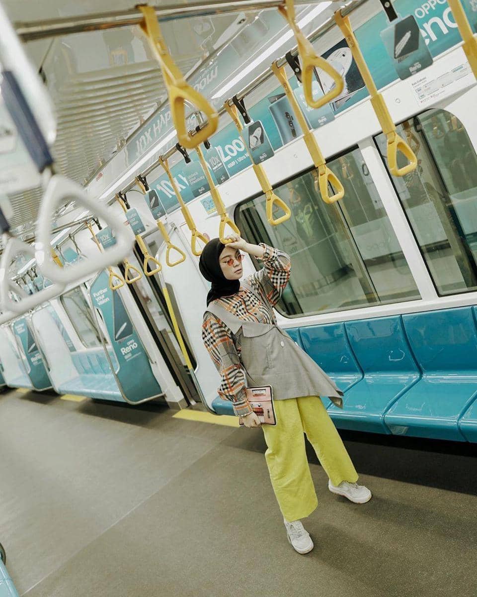 Instagram.com/tantrinamirah