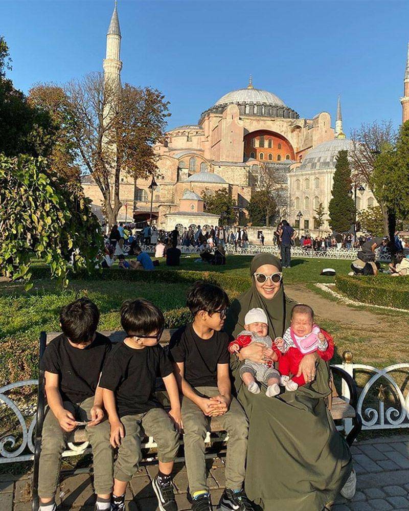 Instagram.com/ratnagalih