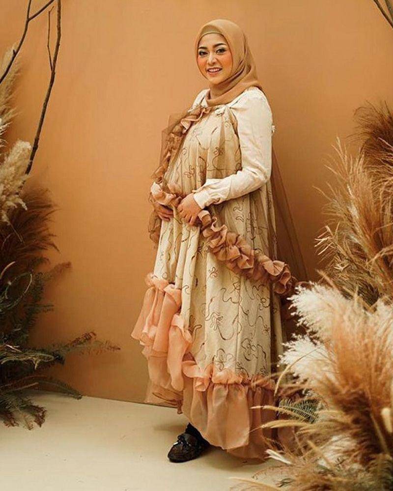 Instagram.com/rachelvennya