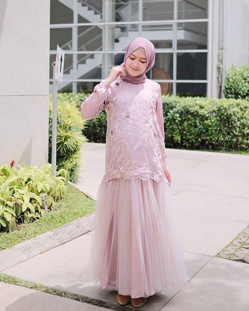 Instagram.com/saritiw