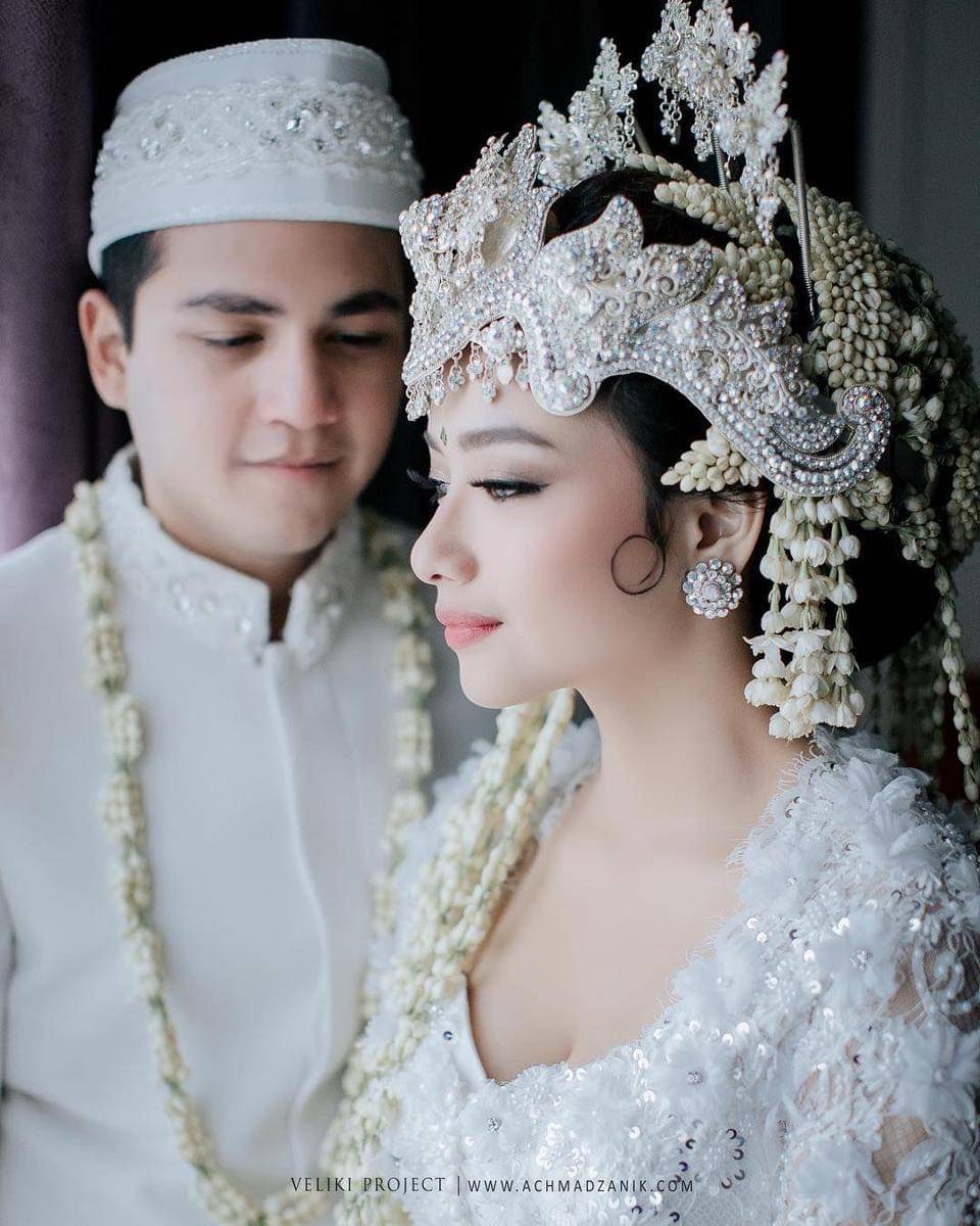 Instagram.com/Adzanabs