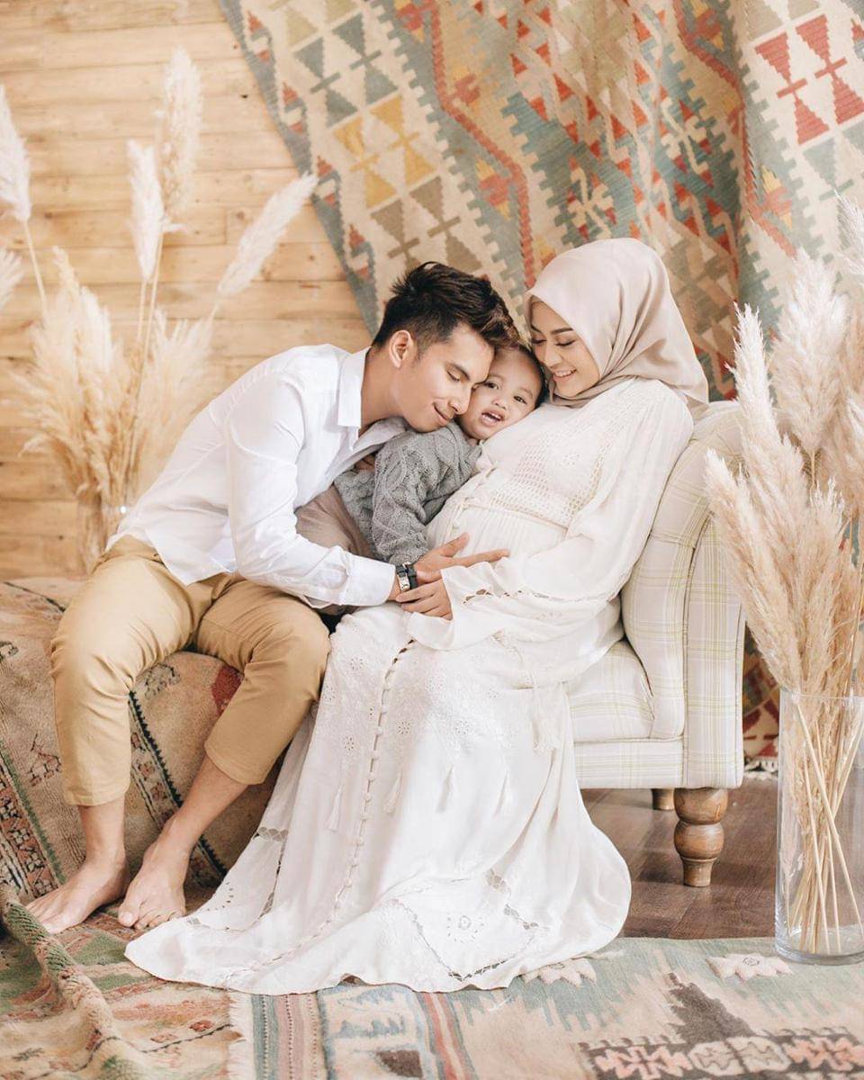 Instagram.com/Rachelvennya